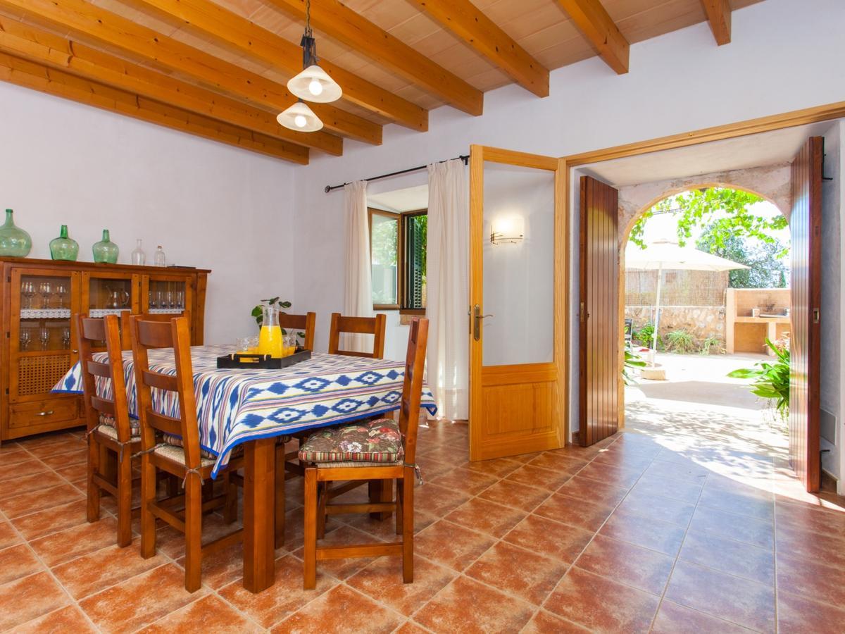 Villa Paula Llombarts Kültér fotó